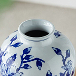Ваза с бело-синей росписью и изображением цветов Blue & White Ornament варинант исполнения - 3 | Loft Concept в Тюмени