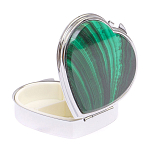 Таблетница карманная в форме сердца с 3-мя отделениями с зеркалом и накладкой из натурального камня Малахит Silver Stone Pillboxes варинант исполнения - 2 | Loft Concept в Тюмени