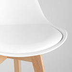 Стул с основой из пластика и мягким сиденьем Arvika White варинант исполнения - 7 | Loft Concept в Тюмени