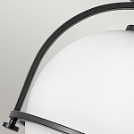 Потолочный светильник с плафоном в форме белого матового шара Hinkley варинант исполнения - 5 | Loft Concept в Тюмени