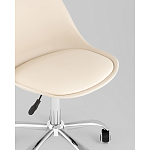 Офисный стул на металлическом основании EGGERY Beige пластик варинант исполнения - 2 | Loft Concept в Тюмени