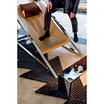 Дизайнерское кресло на металлическом каркасе с подставкой для ног Poltronova Mies Armchair варинант исполнения - 8 | Loft Concept в Тюмени