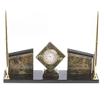 Настольный канцелярский набор из змеевика и офиокальцита с визитницами и часами Successful Leader варинант исполнения - 1 | Loft Concept в Тюмени