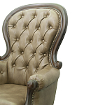 Кресло кожаное с мягкими подлокотниками на 4-х деревянных ножках Evelyn Classical Armchair варинант исполнения - 5 | Loft Concept в Тюмени