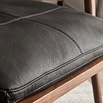 Кресло c каркасом из массива дерева и мягкой кожаной обивкой Walnut Armchair варинант исполнения - 7 | Loft Concept в Тюмени