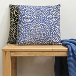 Подушка декоративная фиолетового цвета Blossom Essence Sophie варинант исполнения - 5 | Loft Concept в Тюмени