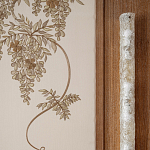 Обои с вышивкой ручной работы Deco Wisteria ﻿Midas colourway on Liso Pearl wool sateen варинант исполнения - 5 | Loft Concept в Тюмени