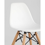 Пластиковый стул на ножках из массива бука Eames Small White варинант исполнения - 2 | Loft Concept в Тюмени