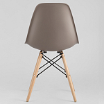 Пластиковый стул на ножках из массива бука Eames Cappuccino варинант исполнения - 5 | Loft Concept в Тюмени