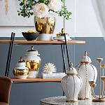 Ваза с золотыми полосами на белом фоне Chinoiserie Ceramics варинант исполнения - 4 | Loft Concept в Тюмени