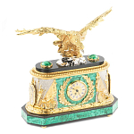 Часы настольные из натурального камня Малахит с декором в виде орла в подарочной коробке Eagle Stone Clock варинант исполнения - 2 | Loft Concept в Тюмени