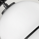 Потолочный светильник с плафоном в форме белого матового шара Hinkley варинант исполнения - 6 | Loft Concept в Тюмени