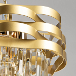 Люстра цвета матового золота с металлическими лентами и длинными прозрачными подвесками Gilded Waves варинант исполнения - 6 | Loft Concept в Тюмени