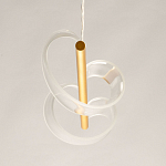 Люстра линейная золотистого цвета с двумя прозрачными волнистыми элементами Wave Line варинант исполнения - 8 | Loft Concept в Тюмени