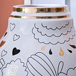 Ваза с декоративными лицами и графическими элементами в виде сердец и символов Faces of Imagination варинант исполнения - 8 | Loft Concept в Тюмени