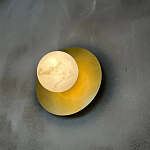 Бра круглое с плафоном из натурального камня на латунном основании Cryptocrystalline Stone варинант исполнения - 5 | Loft Concept в Тюмени