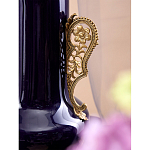 Ваза темно-синяя фарфоровая с бронзовыми ручками и ножками Eden Garden варинант исполнения - 5 | Loft Concept в Тюмени