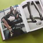 Книга Louis Vuitton Marc Jacobs. In Association with the Musee des Arts Decoratifs, Paris варинант исполнения - 7 | Loft Concept в Тюмени