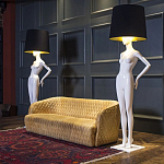 Лампа MANNEQUIN LAMP с абажуром созерцание силуэта варинант исполнения - 4 | Loft Concept в Тюмени