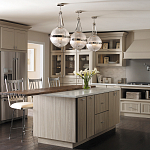 Подвесной светильник с рифленым стеклянным плафоном в форме шара Kichler варинант исполнения - 9 | Loft Concept в Тюмени