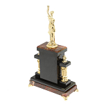 Часы настольные бронзовые из натурального камня Яшма с декором в виде Фемиды Themis Stone Clock варинант исполнения - 4 | Loft Concept в Тюмени