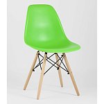 Пластиковый стул на ножках из массива бука Eames Light Green варинант исполнения - 1 | Loft Concept в Тюмени