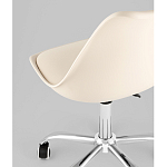Офисный стул на металлическом основании EGGERY Beige пластик варинант исполнения - 3 | Loft Concept в Тюмени
