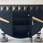 Дизайнерский комод полукруглый черный с 3-мя фактурным ящиками Occasion варинант исполнения - 4 | Loft Concept в Тюмени