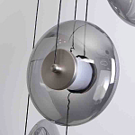 Люстра каскадная с 5-ю круглыми стеклянными плафонами дымчатого цвета и черными деталями Orbit Serenade варинант исполнения - 2 | Loft Concept в Тюмени