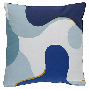 Подушка декоративная хлопковая синего цвета с абстрактным принтом Elysian Flow Azure