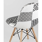 Пластиковый стул на ножках из массива бука Eames Черно-Белый Пэчворк варинант исполнения - 3 | Loft Concept в Тюмени